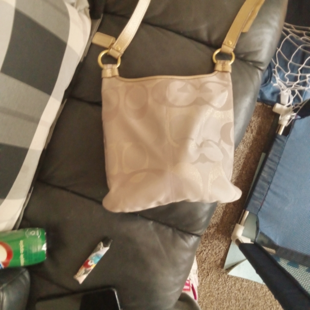 Women's COACH purse